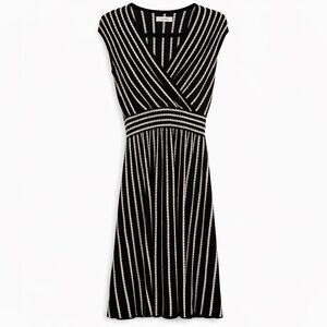 🖤 Calvin Klein Black & White Striped Knit Fit & Flare Dress – Size M